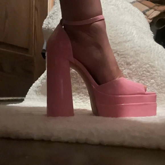 Dream Pairs Blush Pink Block Heels - Picture 11 of 12